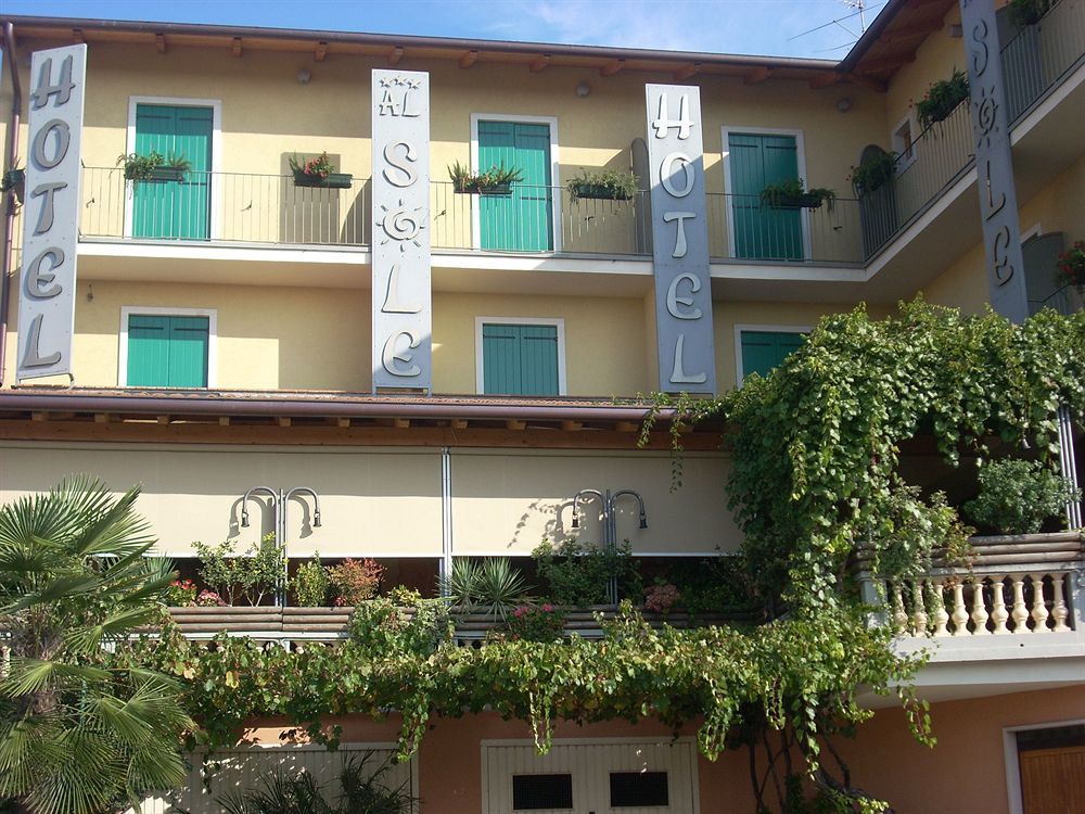 Hotel Al Sole - Enjoy Holiday Cavaion Veronese Extérieur photo